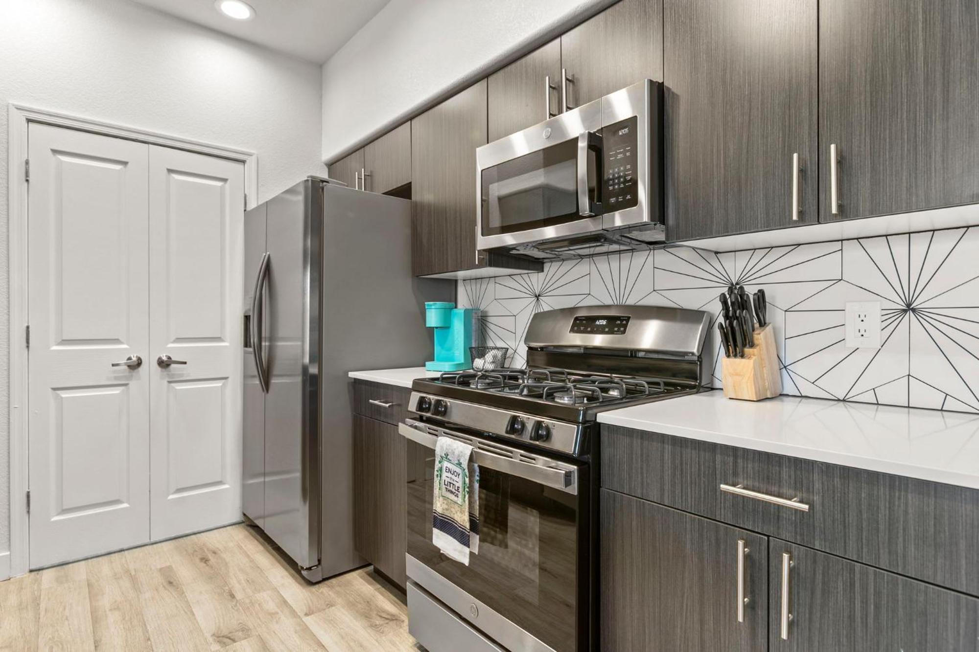 Cozysuites Glendale By The Stadium W Pool! 11 Bagian luar foto