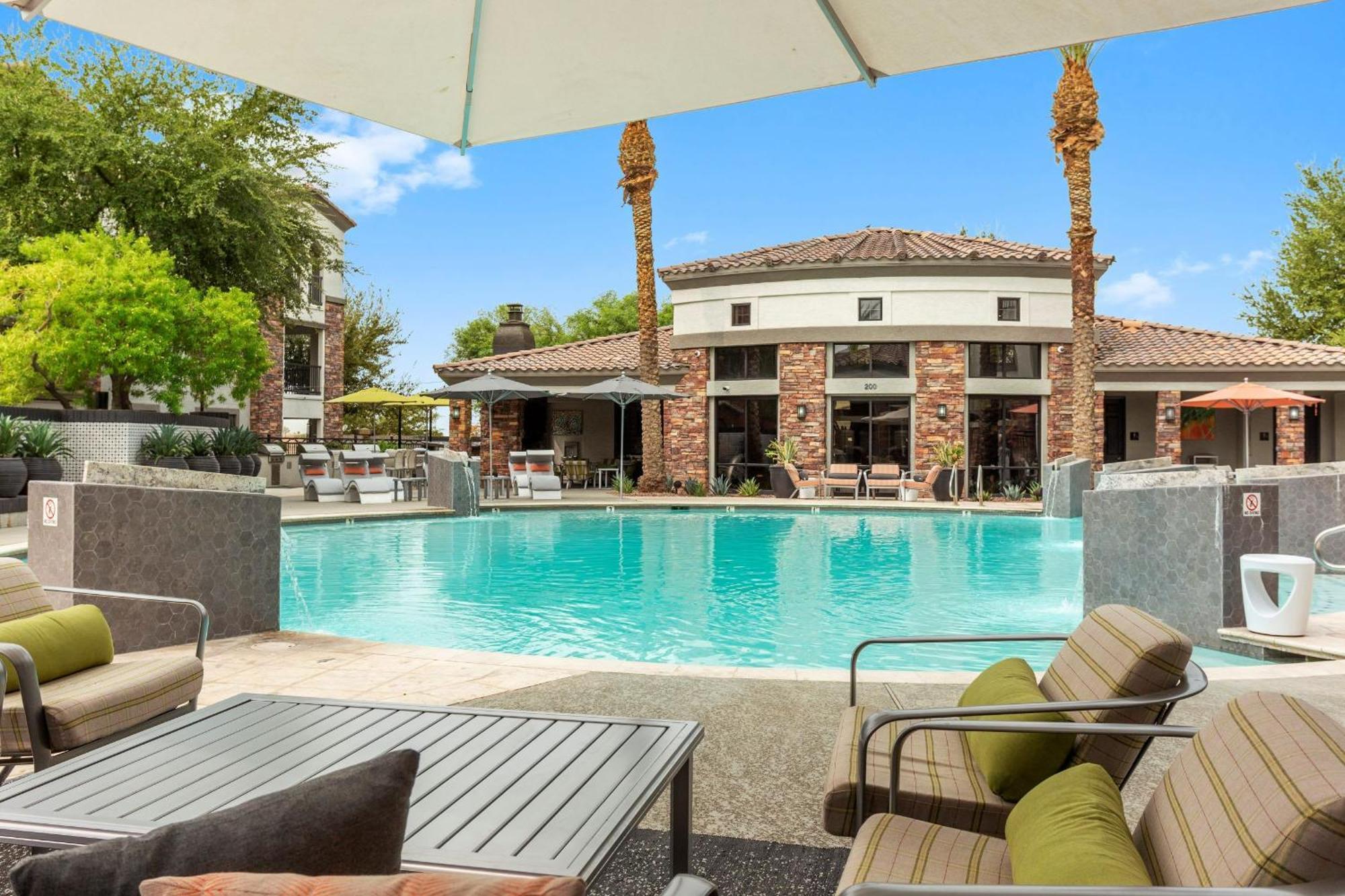 Cozysuites Glendale By The Stadium W Pool! 11 Bagian luar foto